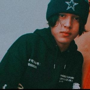 Meet your Posher, Diego